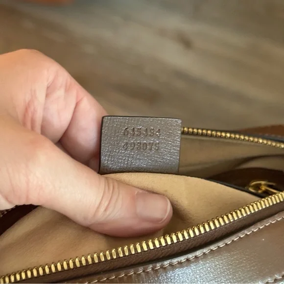 GUCCI 1955 Small Horsebit GG Supreme Crossbody Bag - Picture 15 of 16